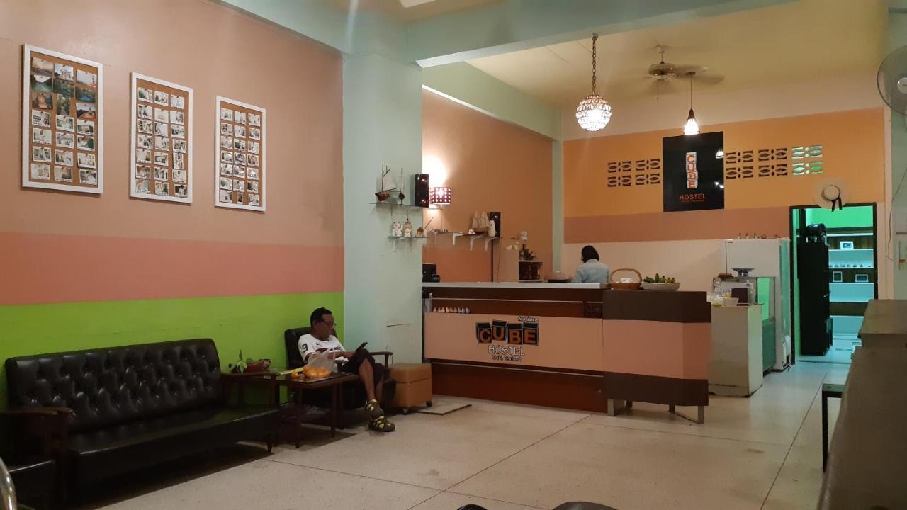 Cube Hostel *